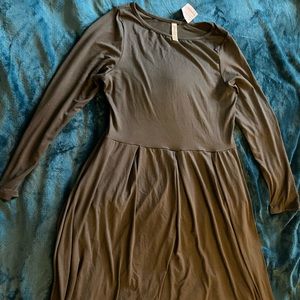 NWT grey dress long sleeve with pockets